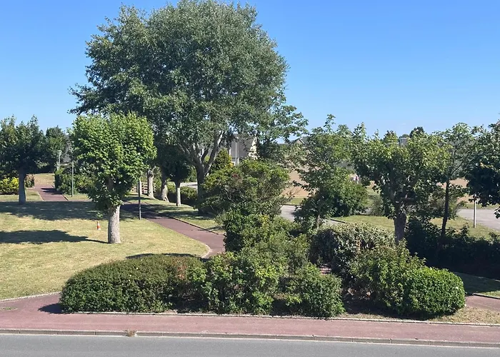 Maison Bord De Adeline